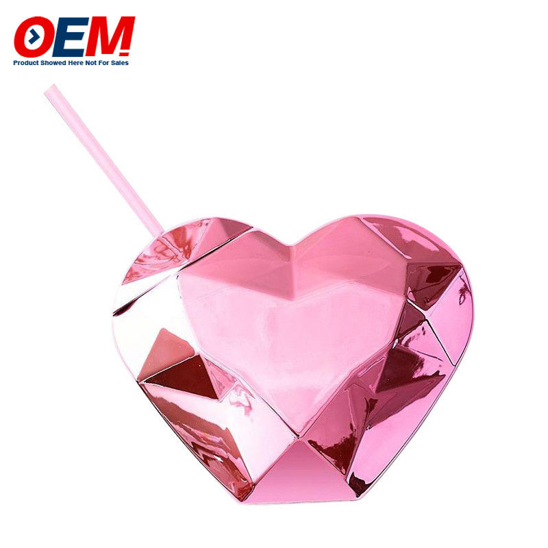 На заказ PP двойная стена чашка со соломой OEM Sweet Heart 450 мл пластиковый стакан с водой